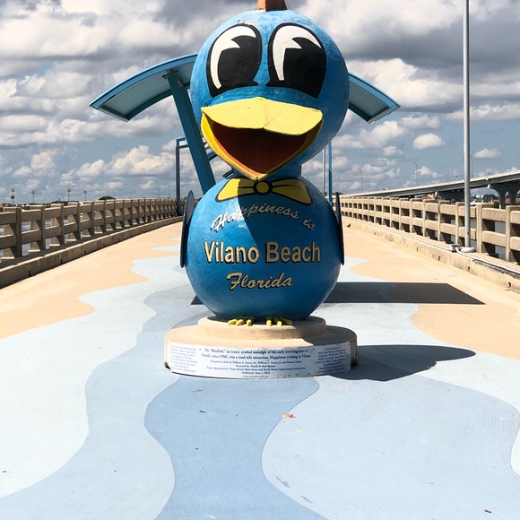 Meet your Posher, Rena - Picture 2 of 6